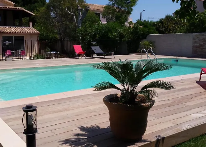 Apartmán Bas De T3 55m2 Piscine *