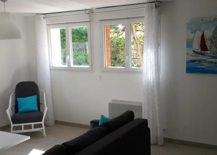 Bas De T3 55m2 Piscine * Six-Fours-les-Plages